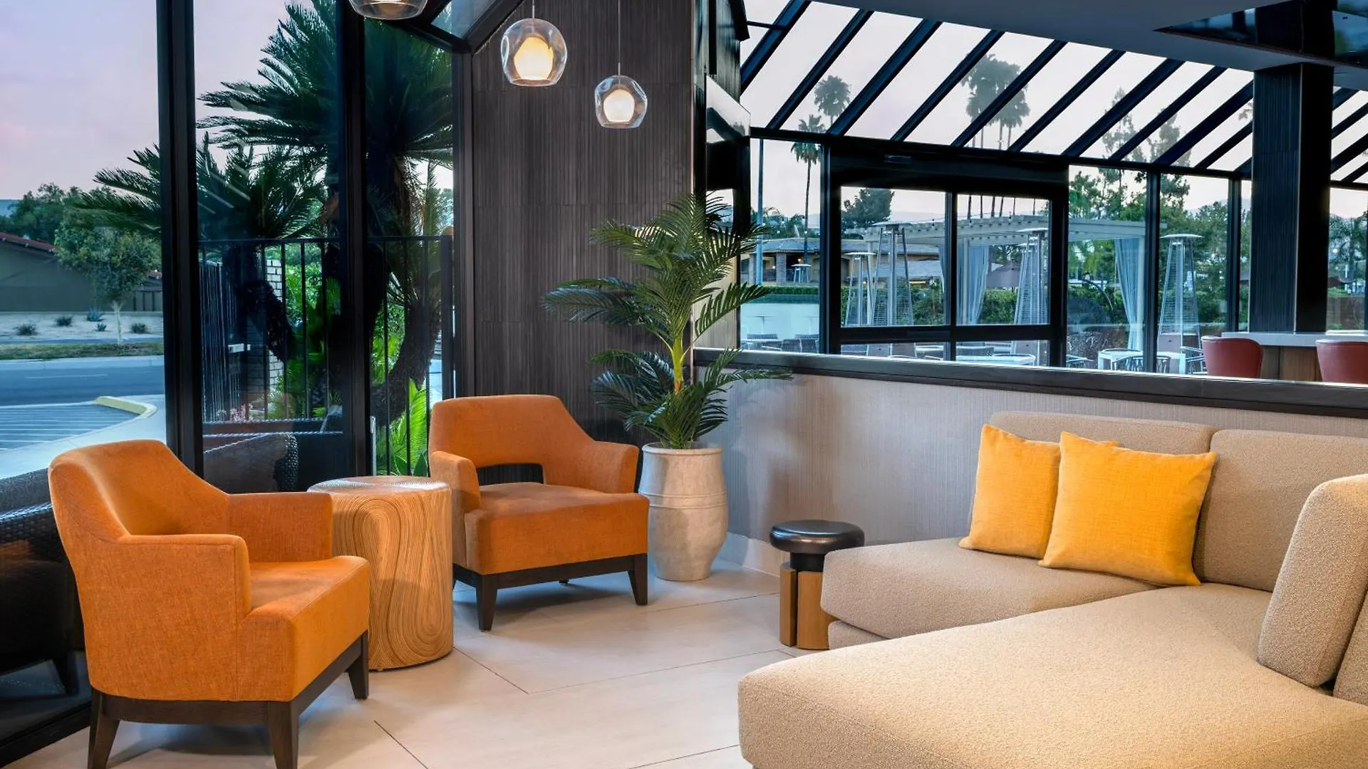 Doubletree By Hilton San Bernardino Hotel